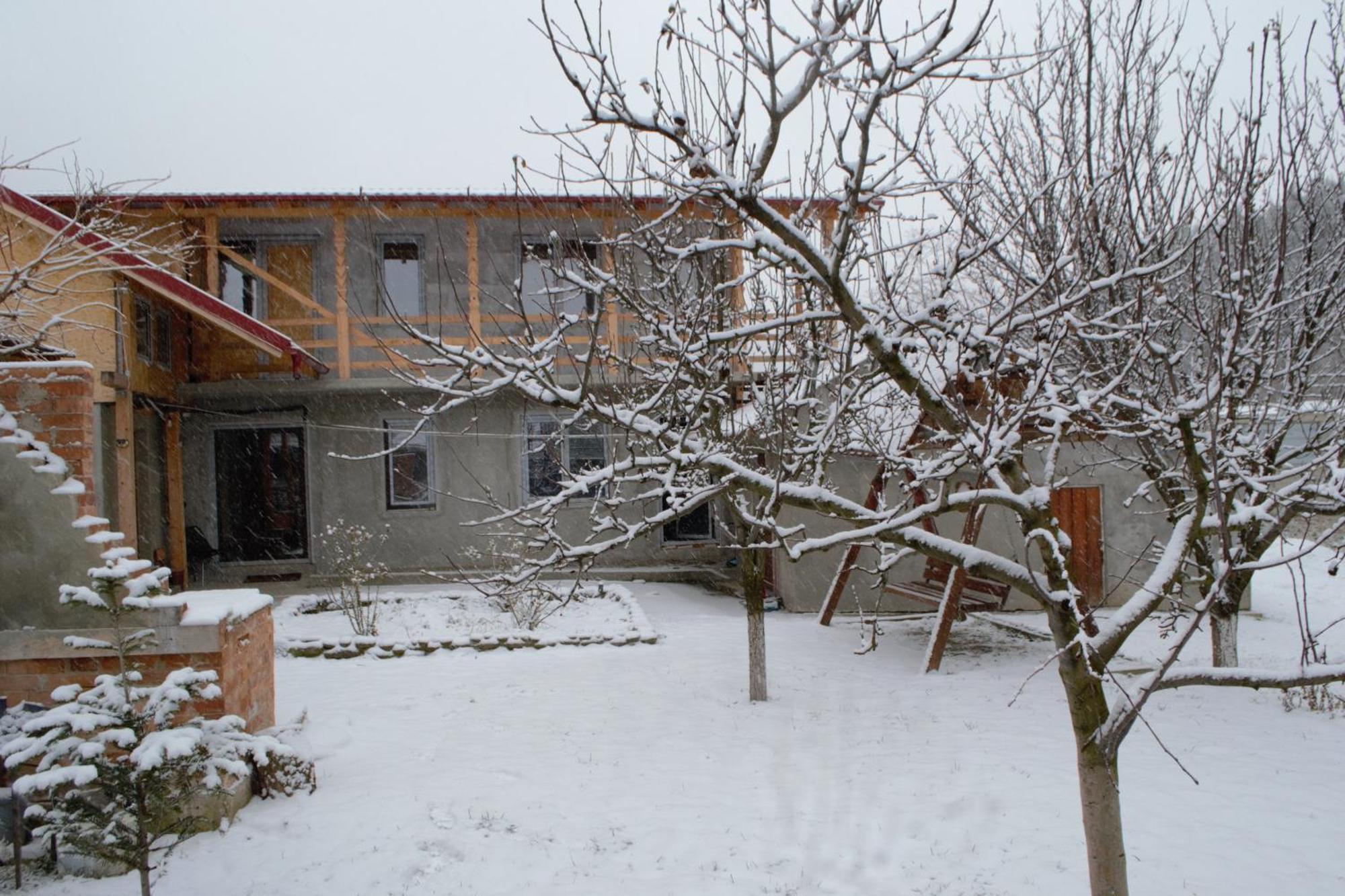 Casa Carbunaru ตือร์กูออกนา ภายนอก รูปภาพ